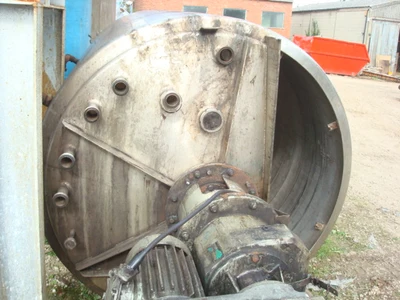 5,000L S/S Jktd Anchor Combination Mixer