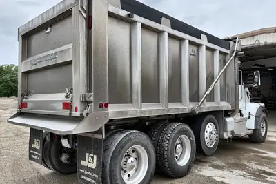 Used 2023 PETERBILT 567 Tractors & Trailers Kentucky US | Proxy Equipment #1377737