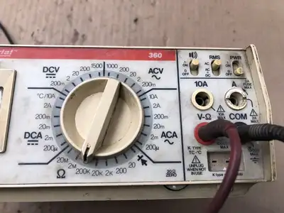 Beckman Industrial 360 Digital Multimeter
