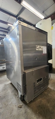 MKC23GR 23" Keg Cooler - Commercial Grade - Like New! Kegerator
