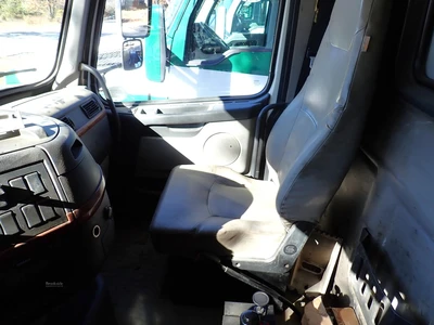 Used 2005 VOLVO VHD64F200 Dump trucks Massachusetts US | Brookside Equipment Sales #1558190