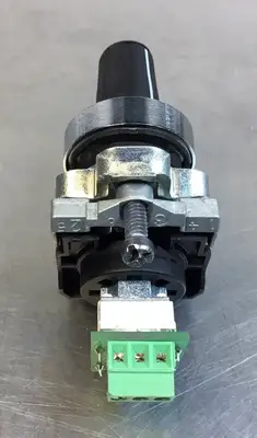 USED Schneider Electric XB4BD912R10K