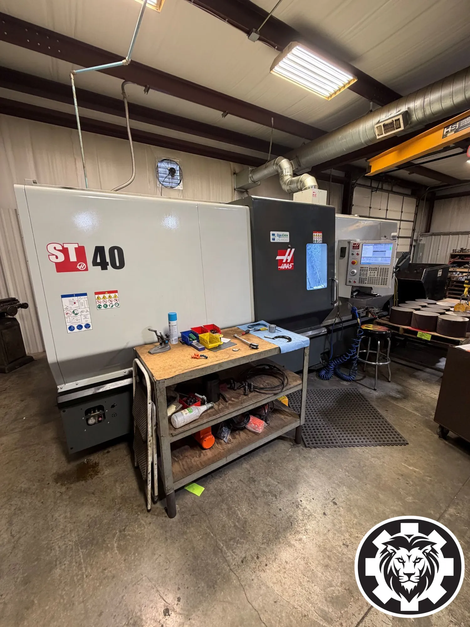Haas ST-40 CNC Lathe, 2022 – Extra Performance Package, VPS, Chip Auger