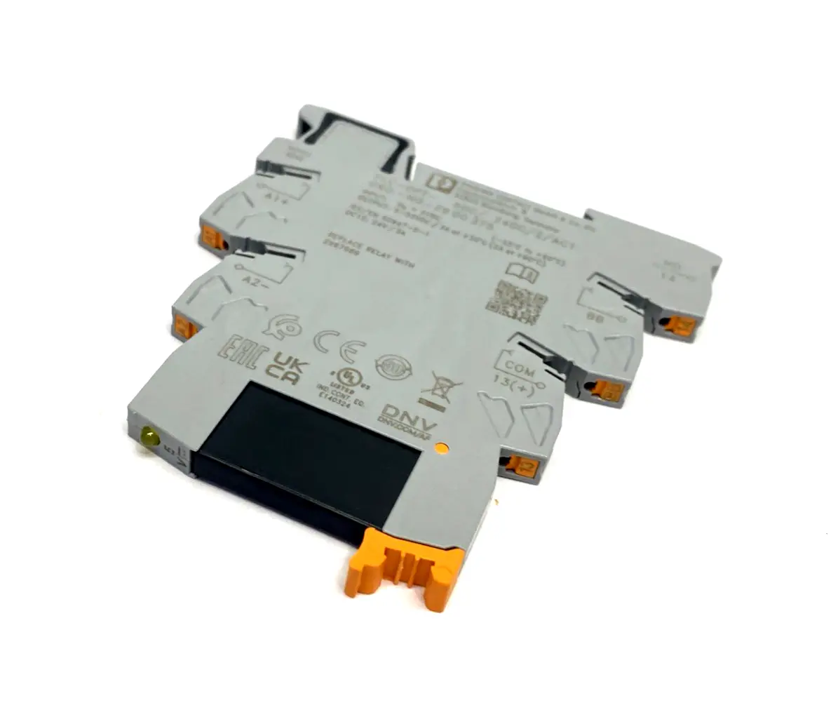 New | in-Stock PHOENIX CONTACT PLC-OPT-5DC/24DC/2/ACT, 2900375, 2967989 Relays & Switches | Maverick Industrial Sales #1104539