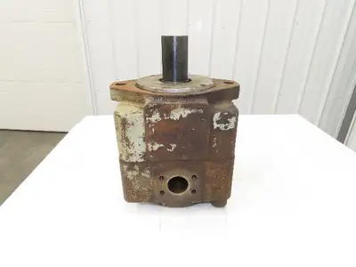 IMO Delaval 82160LIP CIG Series Hydraulic Gear Pump 2-Bolt SAE 65mm Shaft