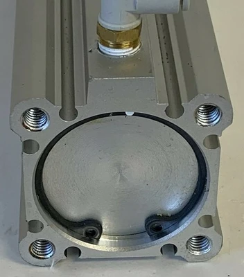 NEW SMC CDQ2A40-250DCZ