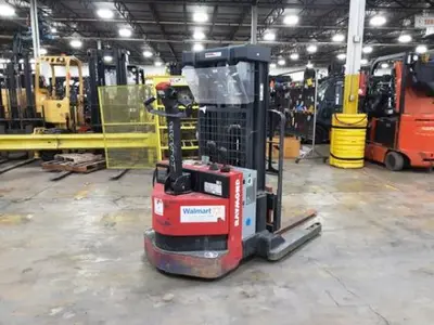 USED 2017 RAYMOND RSS40