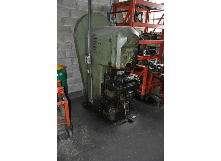 Used WMW 40 TON Gap Frame (OBS) Presses | Apt International N.V #364945