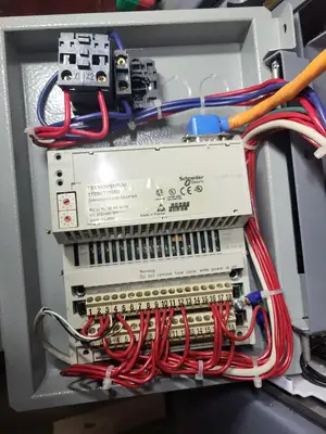 USED SQUARE D MODEL 6