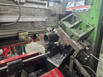 USED MODERN MACHINE TOOL 6L