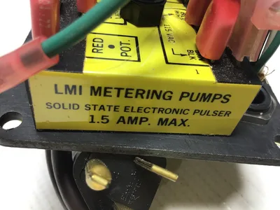 LMI Chemical Metering Pump Solid State Electronic Pulser 1.5 AMP Max 50/60Hz