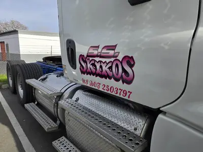 USED 2016 FREIGHTLINER CASCADIA 125