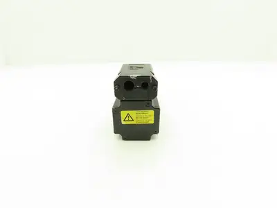 Elau SM 070-60-010-P0-45-M1-B0 AC Servo Motor 6000rpm 400V 6A 1.1Nm 000100 HW