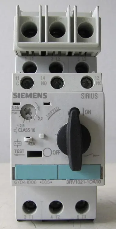 Used SIEMENS 3RV1021-1DA10 Circuit Breakers California US | Bay Line Tool #928364