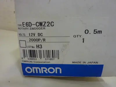 NEW OMRON E6D-CWZ2C