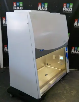 Used _UNKNOWN_ _UNKNOWN_ Biosafety Cabinets California US | R&D Laboratory Equipment #1317073