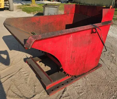 USED ROURA 3/4 CU. YARD