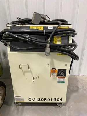 USED FANUC M-900IA 260L
