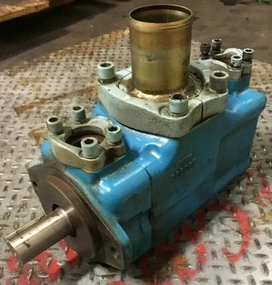 Used Vickers 270679 Hydraulic Pumps Indiana US | J&J Industrial Supply #512208