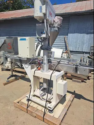 USED 2005 AMS A-400