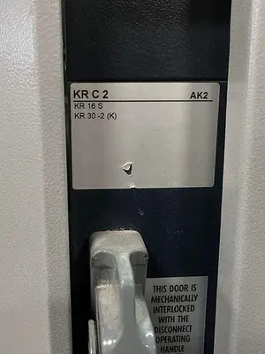 USED 2011 KUKA KR 16-2 S