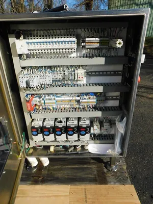 USED Pace Packaging Corp. Omni Line M-400