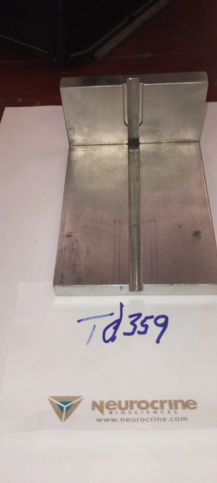 HEAVY DUTY STAINLESS STELL TOOL  2  1/8"X3 7/8 "X 2"