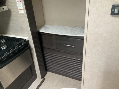 Used 2017 KEYSTONE 330BHSL Campers, Caravans, Motorhomes Michigan US | Miedema Asset Management Group #1355374