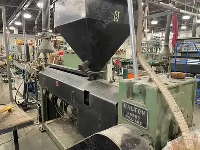 USED HOBBS WILLIAM SINGLE SCREW