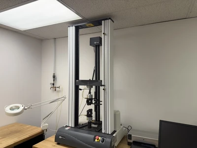 Instron Model 3366 Table Mounted Materials Testing System
