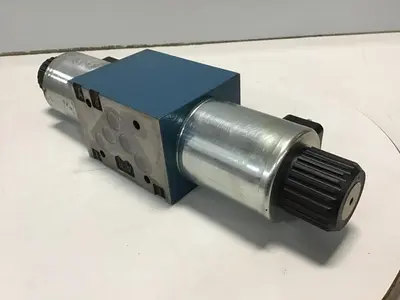 USED BOSCH 0 810 001 776