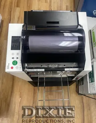 USED FUJIPLA DRY LAM HLA-2301 LAMINATOR