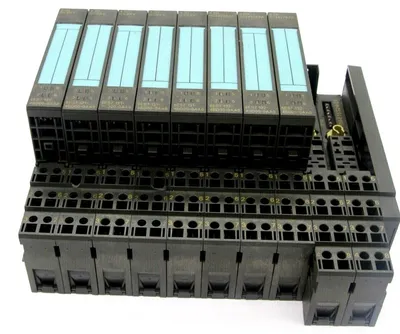 USED SIEMENS 6ES7132-4BD00-0AA0 S7 PLC WITH I/O CARDS TME-15S24-01