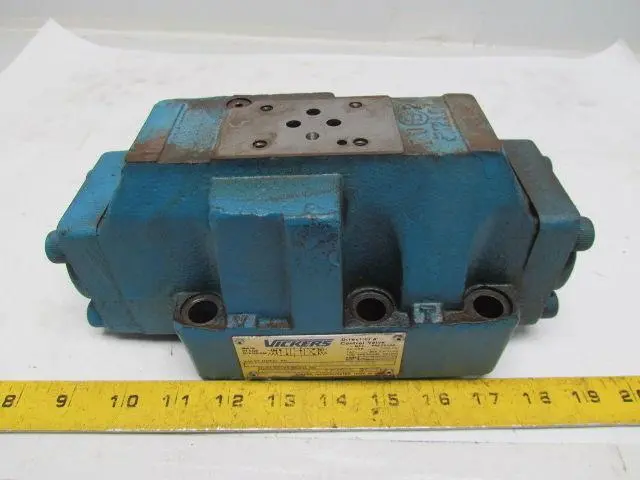 Vickers DG5S-8-33C-M-FPA5WL-B5-30 Hydraulic Directional Control Valve 3000 PSI