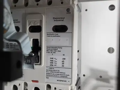 USED EATON SVX010A1-5A4N1