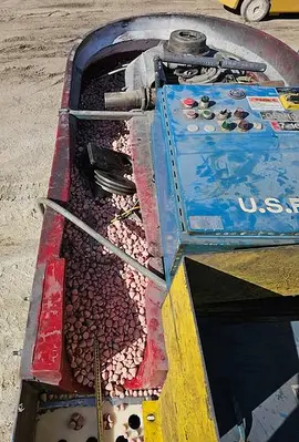 USED 1997 VL/RAMPE RT-32
