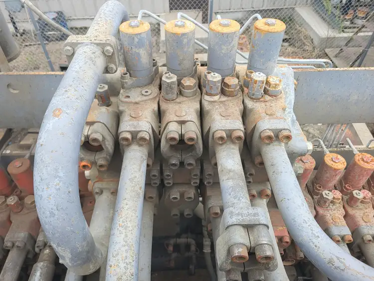 Used HITACHI 4450220 Construction Equipment Parts British Columbia CA | Lenmark #1442891