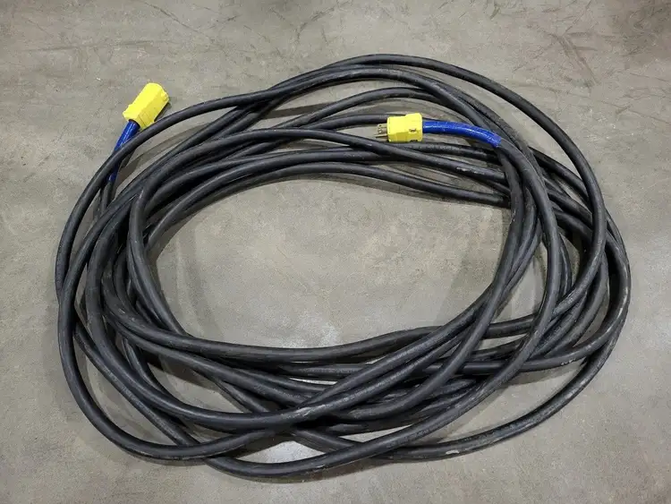 Used SOUTHWIRE _UNKNOWN_ Cable & Wire British Columbia CA | Lenmark #250581
