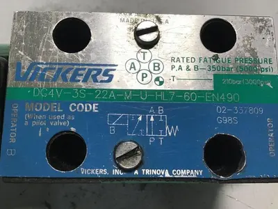 USED VICKERS DG4V3S22AMUHL760EN490