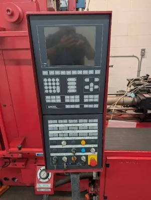 2006 ENGEL ES200H/85 LIM SILICONE Injection Molding Horizontal/Vertical | Machinery Network (4)