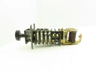 General Electric 12HEA61A224X2 Auxiliary Lockout Relay 125V DC