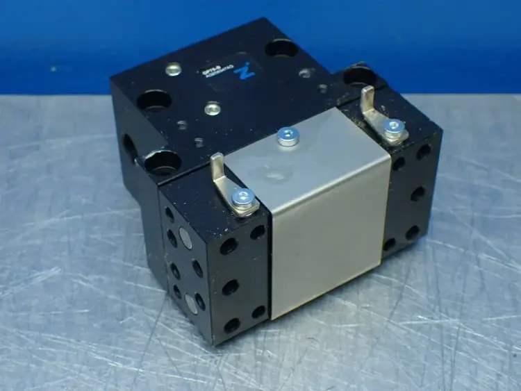 Used ZIMMER GROUP GP75B Robots | HGR 24 #734569