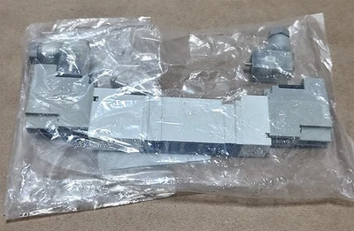 NEW SMC SY7340-5DZ
