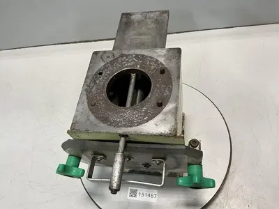 USED METAL FABRICATOR NO MODEL NUMBER / NO TAG