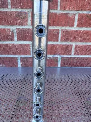 Stainless Steel Manifold 1.5" Sanitary Fitting w/ 6 Ports 1/2" Sanitary Fitting
