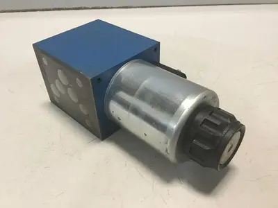 USED REXROTH 4WE10C32/CG24N9Z4