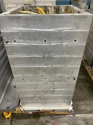 ABBOTT WORKHOLDING Aluminum Tombstone 22x22x40 Tower CNC Horizontal W/ Air tank