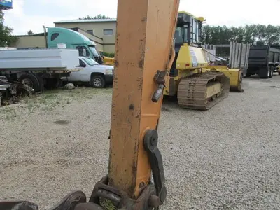 Used 2018 CASE CX 160 D Crawler Excavators Manitoba CA | Conquest Truck & Auto Sales #1421341