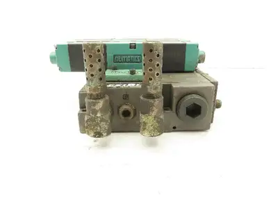 Numatics 081SS600M000061 4-Station Flexiblok Manifold 24VDC Solenoid Valves