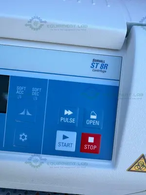 New | in-Stock THERMO FISHER SORVALL ST8R  REFRIGERATED CENTRIFUGE 4,500 RPM WITH ROTOR, MFG 25 Centrifuges California US | Equipment Lab #1250300